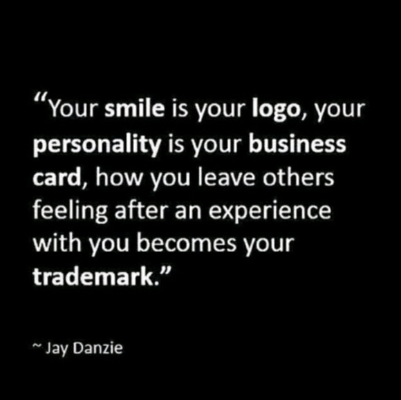 Hey there, I'm Shannon, a posh ambassador... - Picture 2 of 8